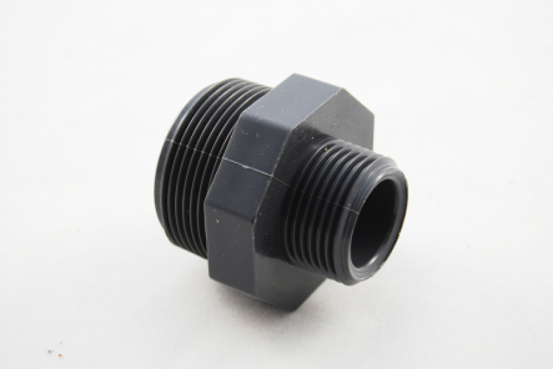 PVC Reduce Nippel - 1 x 3/4 Inch / Male Thread x Male Thread